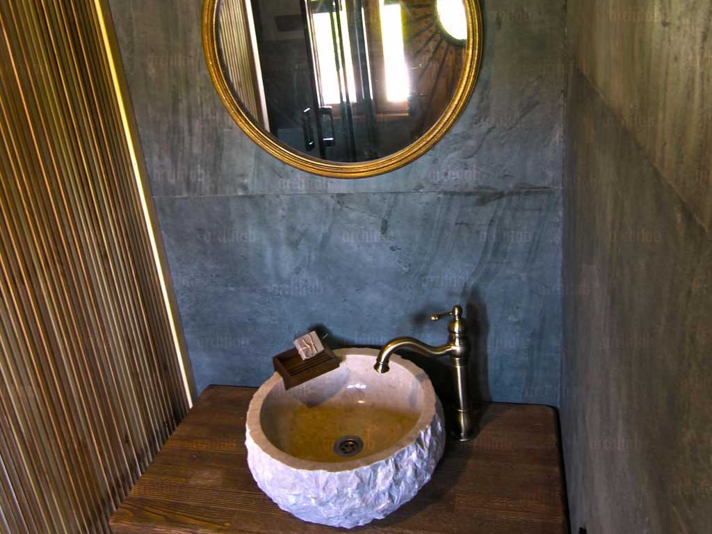 Linea Pietra banyo WC doğal taş kaplama