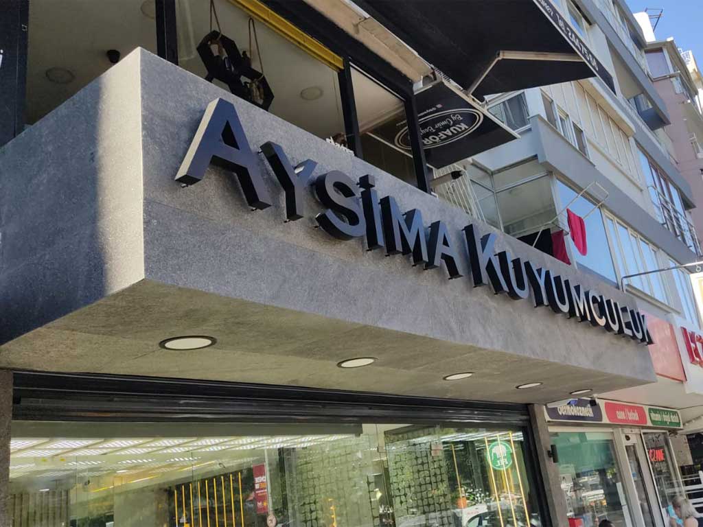 Linea Pietra mağaza cephe doğal taş kaplama