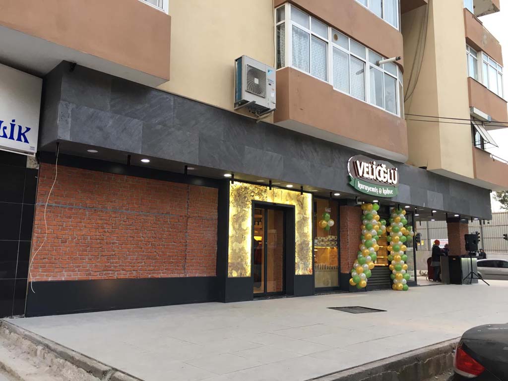 Linea Pietra mağaza cephe doğal taş kaplama